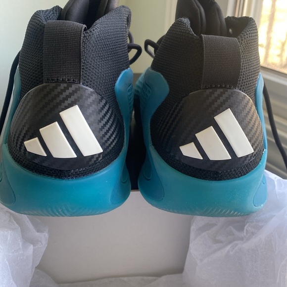 Adidas AE 1 NEW WAVE BASKETBALL SHOES NIB - Picture 15 of 16